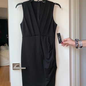 Black lulu dress size medium